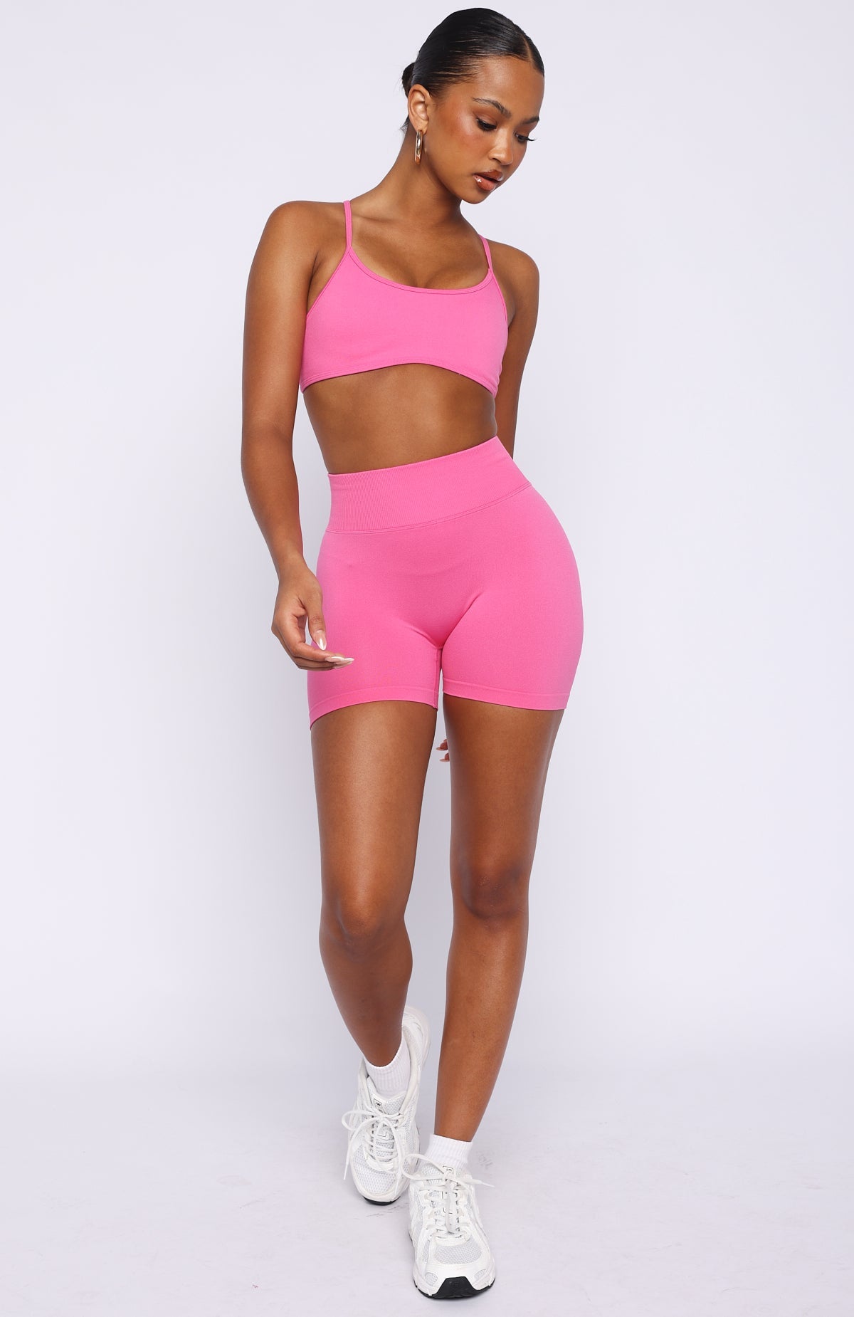 Zoom Seamless Shorts 4" Dragonfruit